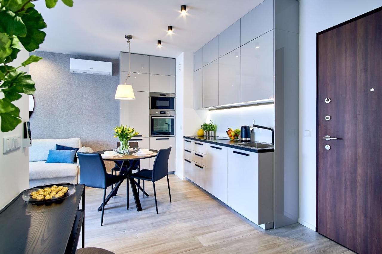 Mennica Residence Apartments By P&O Serviced Apartments Warschau Buitenkant foto