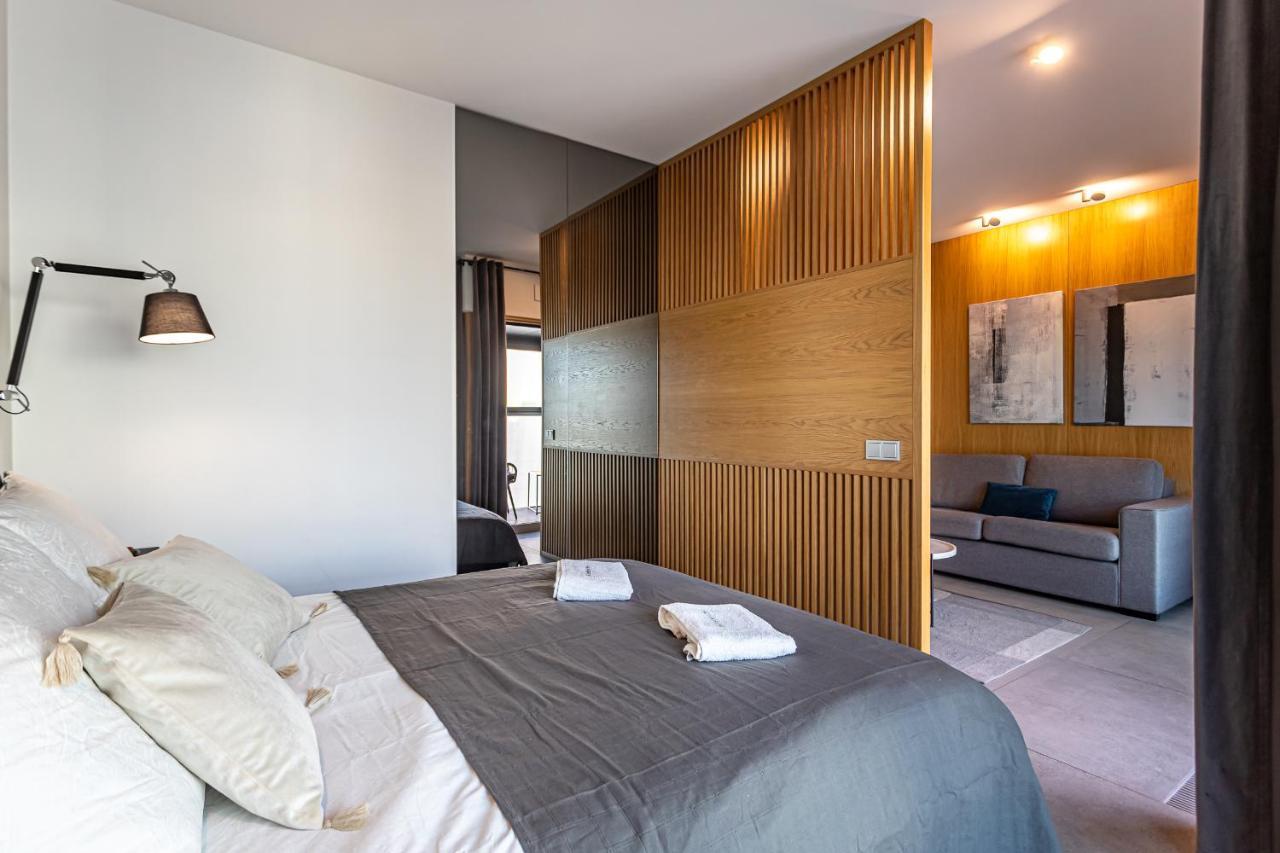 Mennica Residence Apartments By P&O Serviced Apartments Warschau Buitenkant foto