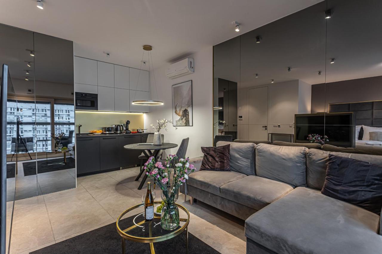 Mennica Residence Apartments By P&O Serviced Apartments Warschau Buitenkant foto
